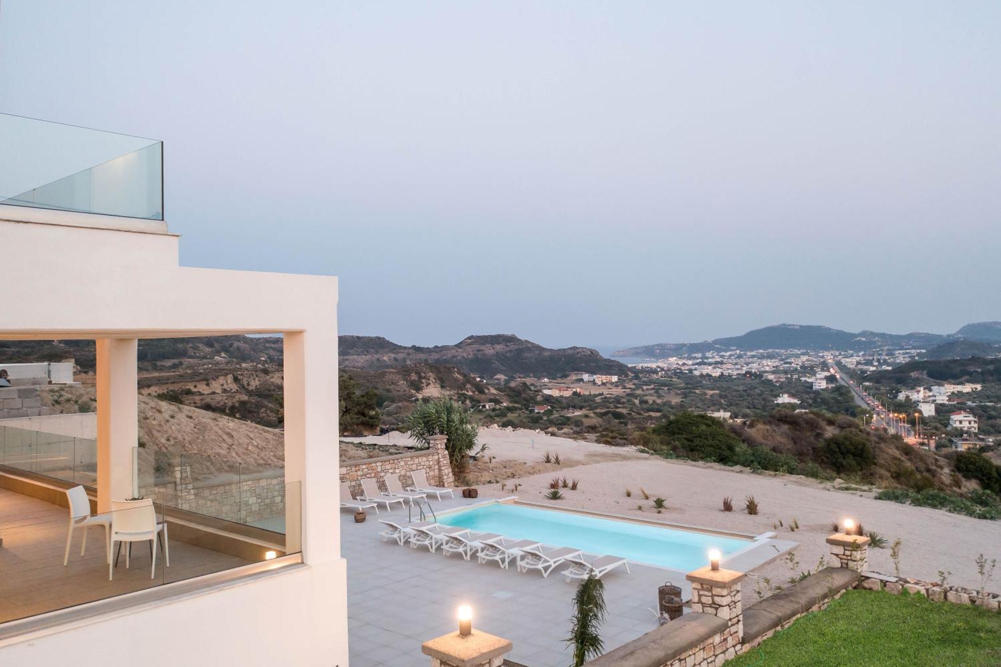 Villa Aurora